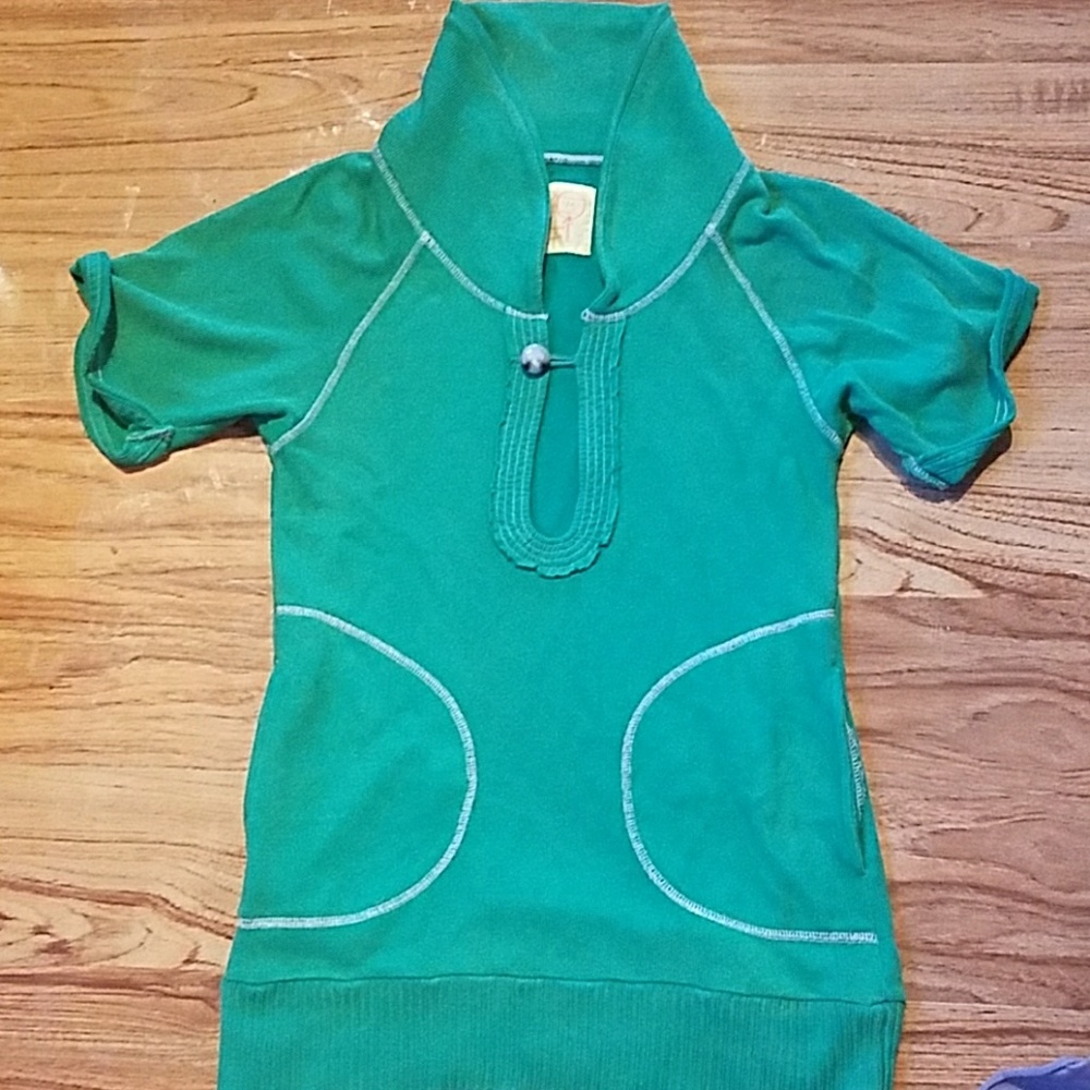 Free people short sleeved hoodie
